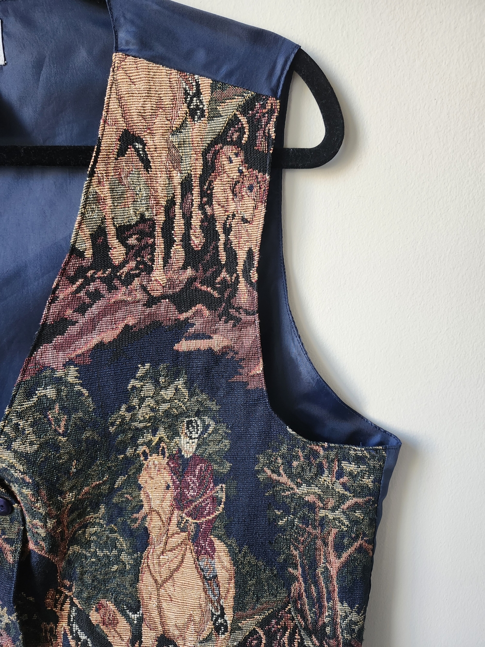 Tabi 90's Navy Cross Stitch Tapestry Equestrian Vest - Picture 5 of 11
